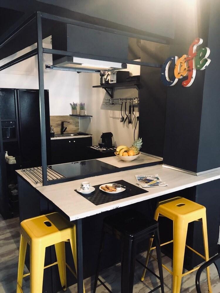 Home Plus Psirri Apartment Ateny Zewnętrze zdjęcie